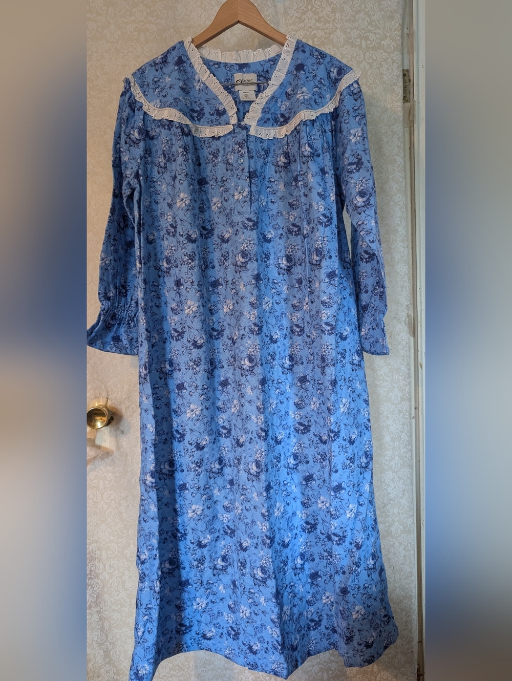 Cozee Corner Sz.XLP 100% Cotton Nightgown Blue